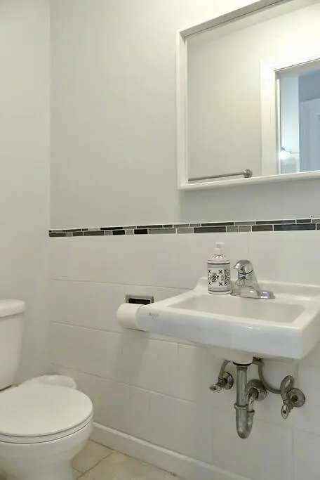 شقة Historic Downtown Apt #2 هاليفاكس