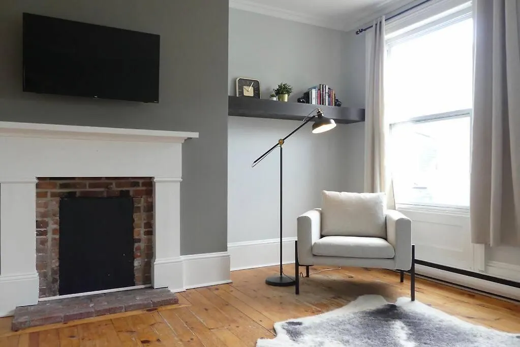 Historic Downtown Apt #2 هاليفاكس